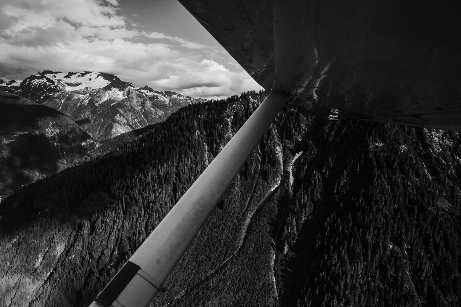 Sea to Sky Air, Sea to Sky Float Plane, Squamish Travel Photography, Squamish Tourism, Squamish Mountain Range