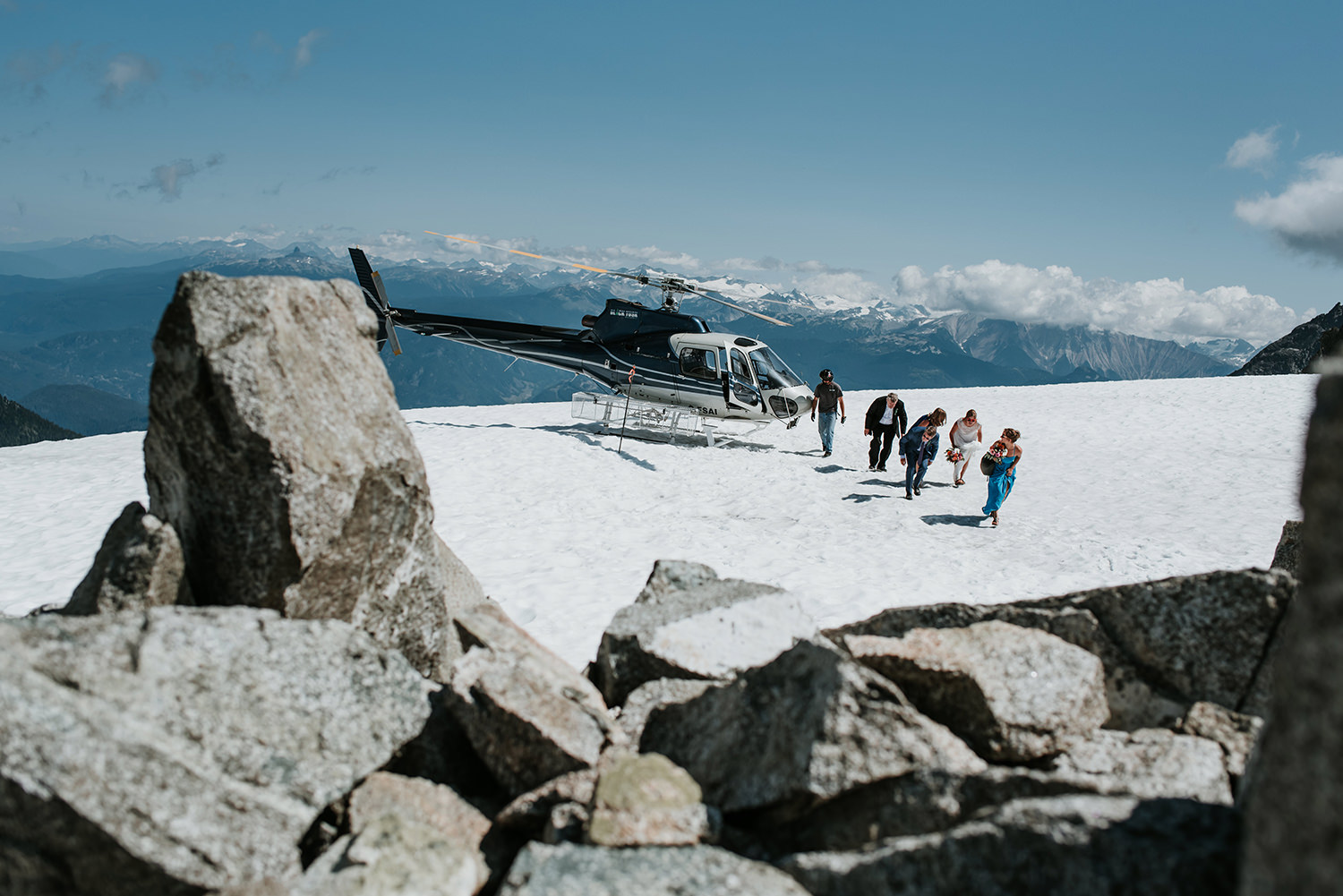 Squamish helicopter elopement on Tantalus Mountain Range