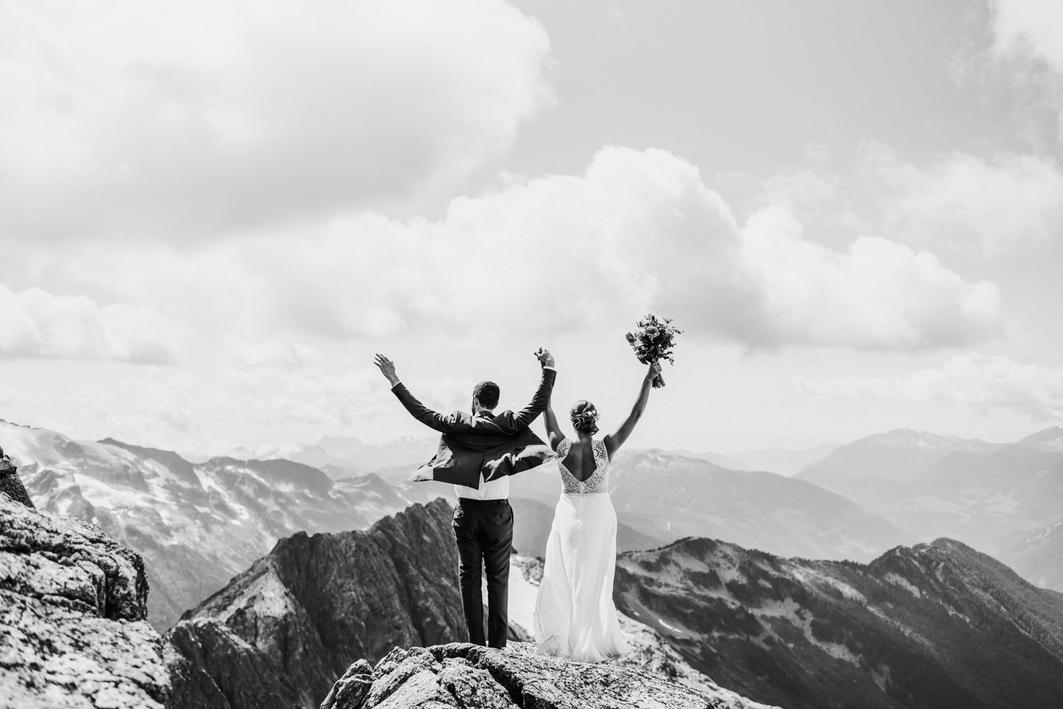 Mountain helicopter elopement in Squamish BC