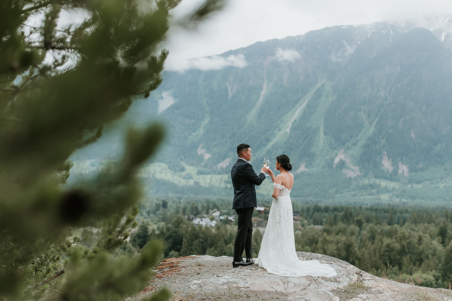 Pemberton wedding photography by Darby Magill